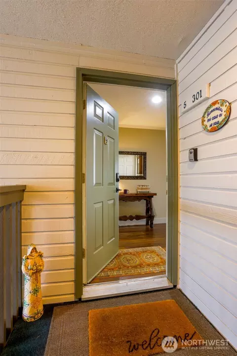 20161 Viking Crest Loop NE #5-301, Poulsbo, WA 98370