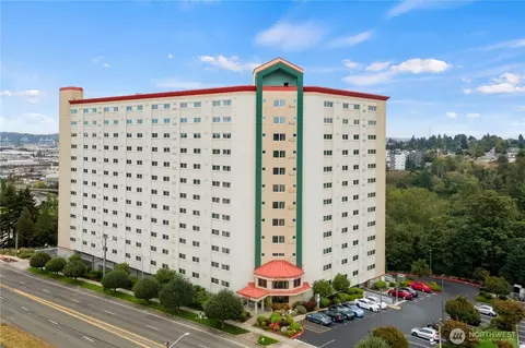 3201 Pacific Ave #705, Tacoma, WA 98418
