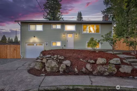 1101 Vashon Ct NE, Renton, WA 98059