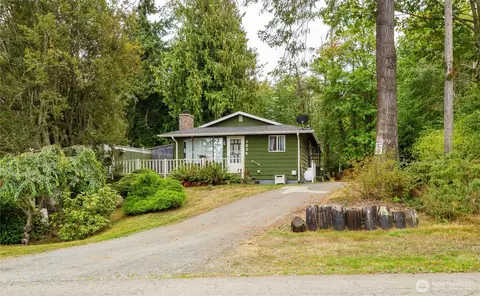 1034 W Spruce St, Port Angeles, WA 98363