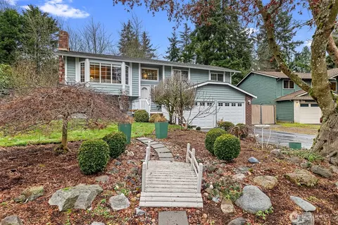 5527 153rd St SW, Edmonds, WA 98026