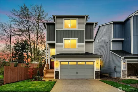27109 30th Pl S #22, Kent, WA 98032