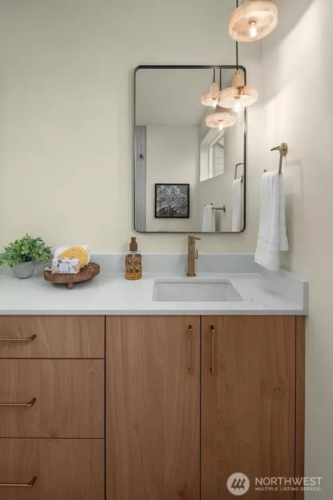 106 N B N 80th, Seattle, WA 98103 photo 19