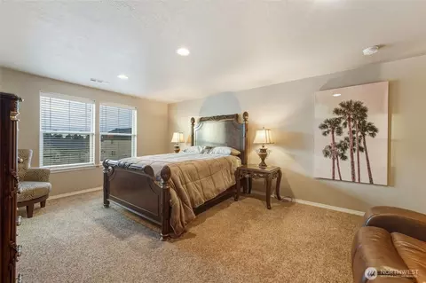 Bedroom - 1397 Caprio Loop, Walla Walla, WA 99362 photo 6 of 7