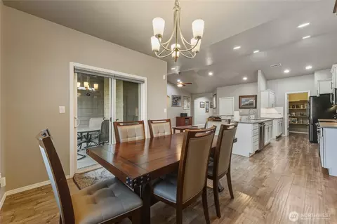 Dining - 1397 Caprio Loop, Walla Walla, WA 99362 photo 2 of 2