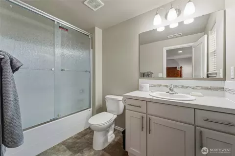 Bath - 1397 Caprio Loop, Walla Walla, WA 99362 photo 6 of 6
