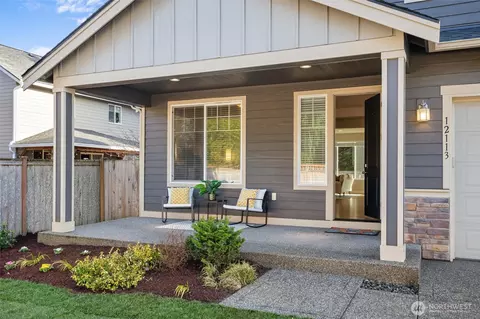 12113 23rd Dr SE, Everett, WA 98208 photo 2