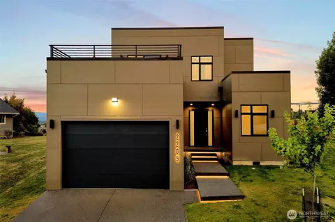 2205 Vista Springs Ln, Ferndale, WA 98248
