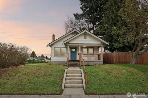 3601 S Ainsworth Ave, Tacoma, WA 98418