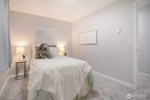 Bedroom - 341 24th Ave, Longview, WA 98632 photo 10 of 10