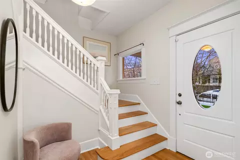 Entry Way - 703 24th Ave S, Seattle, WA 98144 photo 2 of 2