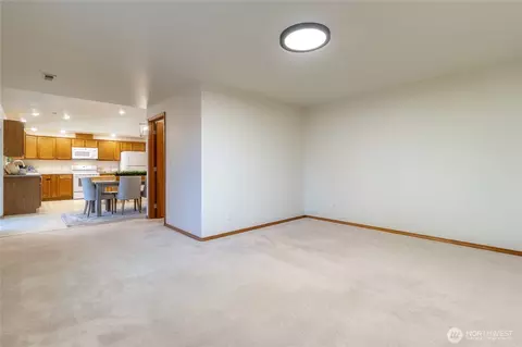 Living - 64 Talon Loop, Walla Walla, WA 99362 photo 2 of 2
