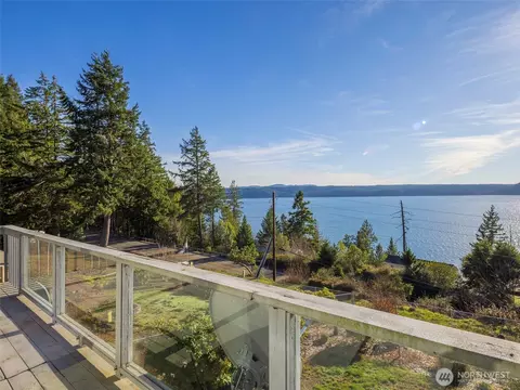 View/Area - 81 Seamount Dr, Brinnon, WA 98320 photo 2 of 3