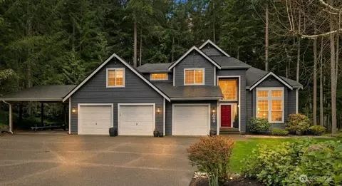 1649 NW Burmikca Ct, Poulsbo, WA 98370
