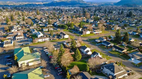View/Area - 2881 Initial Ave, Enumclaw, WA 98022 photo 3 of 3