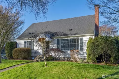 1403 18th Ave, Longview, WA 98632