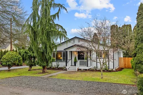 211 Taylor St, Snohomish, WA 98290