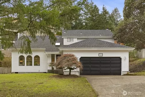 7304 Turquoise Dr SW, Lakewood, WA 98498