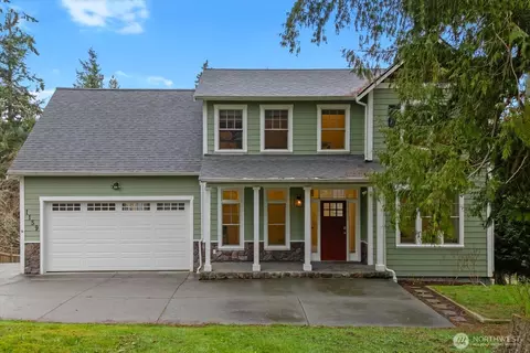 1159 Secret Pl, Greenbank, WA 98253