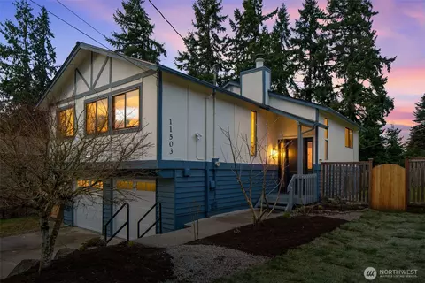 11503 Bartlett Ave NE, Seattle, WA 98125
