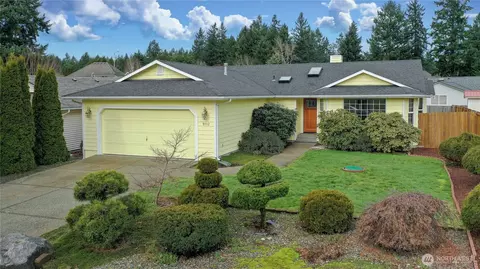 9112 Kelly Ct NE, Lacey, WA 98516