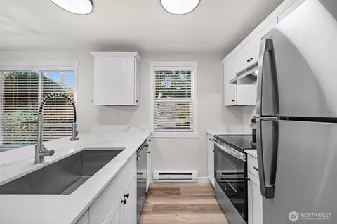 1302 Chestnut St #2, Everett, WA 98201 photo 2