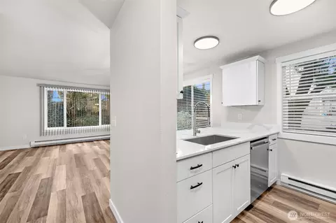 1302 Chestnut St #2, Everett, WA 98201 photo 3