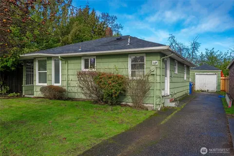 117 S 72nd St, Tacoma, WA 98408