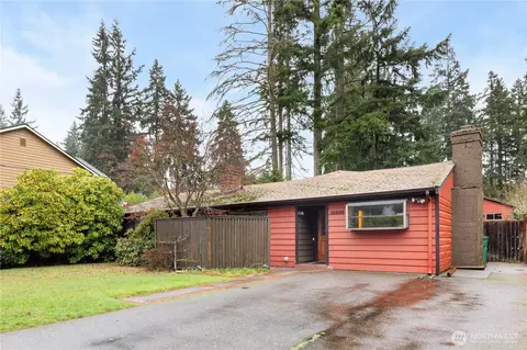19326 5th Ave NE, Shoreline, WA 98155