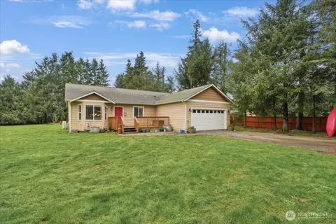 966 Military Rd S, Winlock, WA 98596