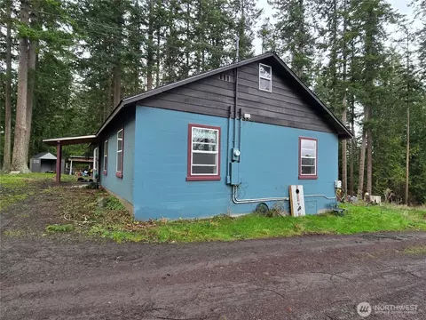 Exterior - 276261 Highway 101, Sequim, WA 98382 photo 4 of 6