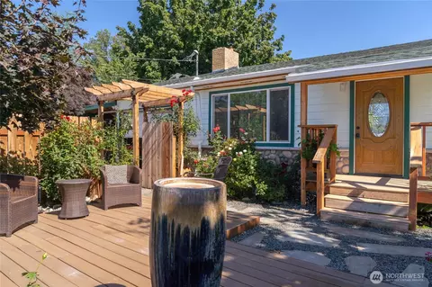 785 N Jerome Ln, East Wenatchee, WA 98802