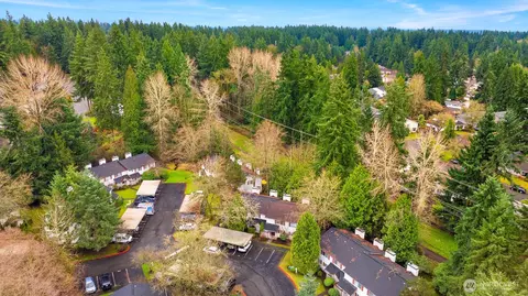View/Area - 15600 116th Ave NE #K3, Bothell, WA 98011 photo 2 of 4
