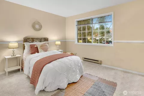 Bedroom - 15600 116th Ave NE #K3, Bothell, WA 98011 photo 4 of 4