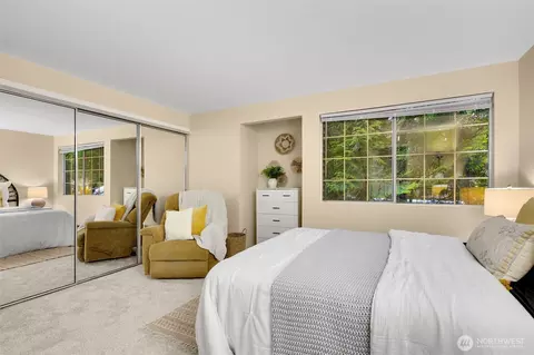 Bedroom - 15600 116th Ave NE #K3, Bothell, WA 98011 photo 2 of 4