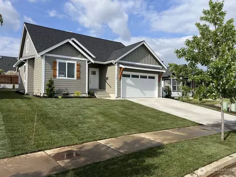 2178 Lagerwey Cir, Lynden, WA 98264