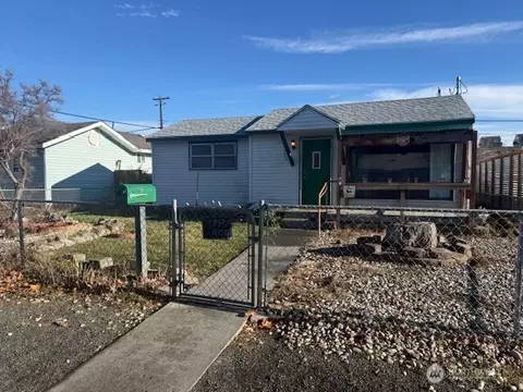 1206 Sunset St SE, Ephrata, WA 98823