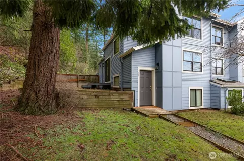 816 20th St #100, Bellingham, WA 98225