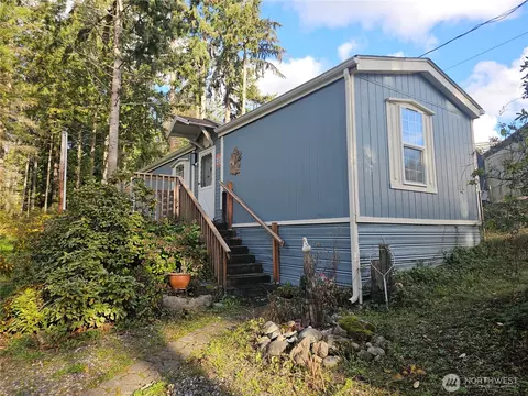 9111 66th Ave NW #101, Gig Harbor, WA 98332