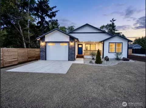 684 Lake Island Ave SE, Ocean Shores, WA 98569