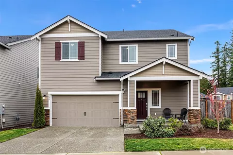 980 Thrush Ct SE, Port Orchard, WA 98366