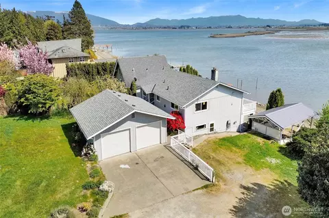 Exterior - 11586 Scott Rd, Bow, WA 98232 photo 2 of 3