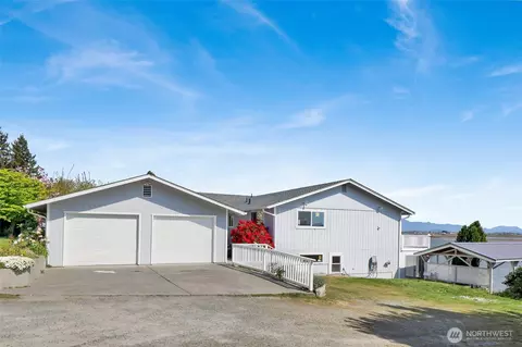 Exterior - 11586 Scott Rd, Bow, WA 98232 photo 3 of 3