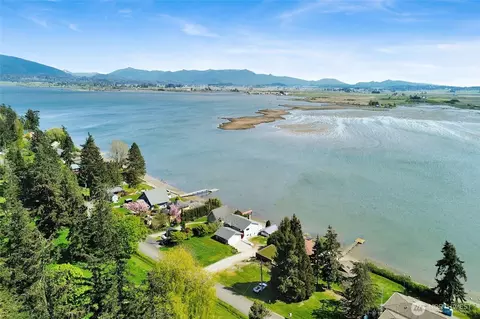 View/Area - 11586 Scott Rd, Bow, WA 98232 photo 1 of 2