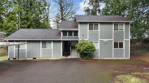 6646 Kinwood Park Ln SE, Lacey, WA 98503