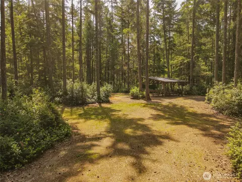 200 E Windstar Rd, Union, WA 98592 photo 3