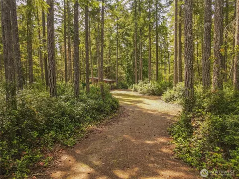 200 E Windstar Rd, Union, WA 98592 photo 2