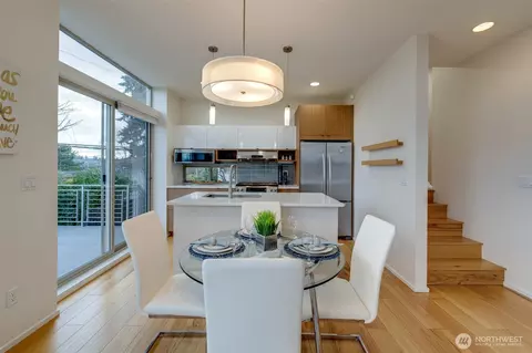 Dining - 781 26th Ave E, Seattle, WA 98112 photo 3 of 3