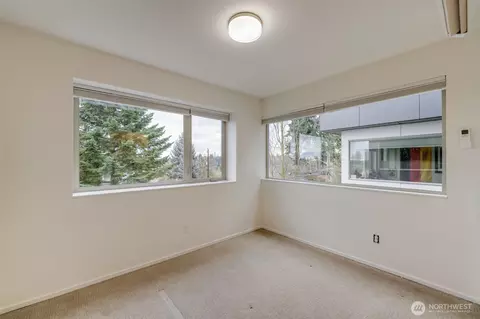 Bedroom - 781 26th Ave E, Seattle, WA 98112 photo 3 of 5