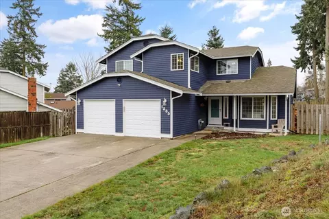 1585 NW 2nd Ave, Oak Harbor, WA 98277